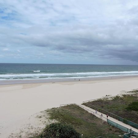 President Holiday Apartments - Absolute Beachfront Gold Coast Luaran gambar
