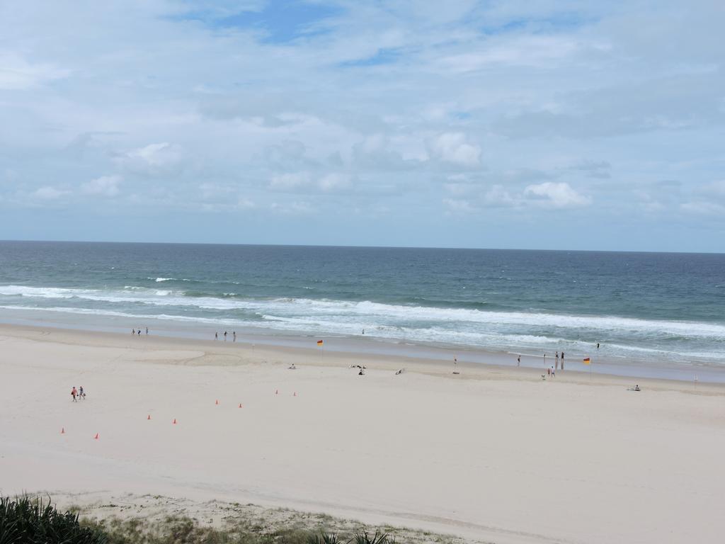 President Holiday Apartments - Absolute Beachfront Gold Coast Luaran gambar
