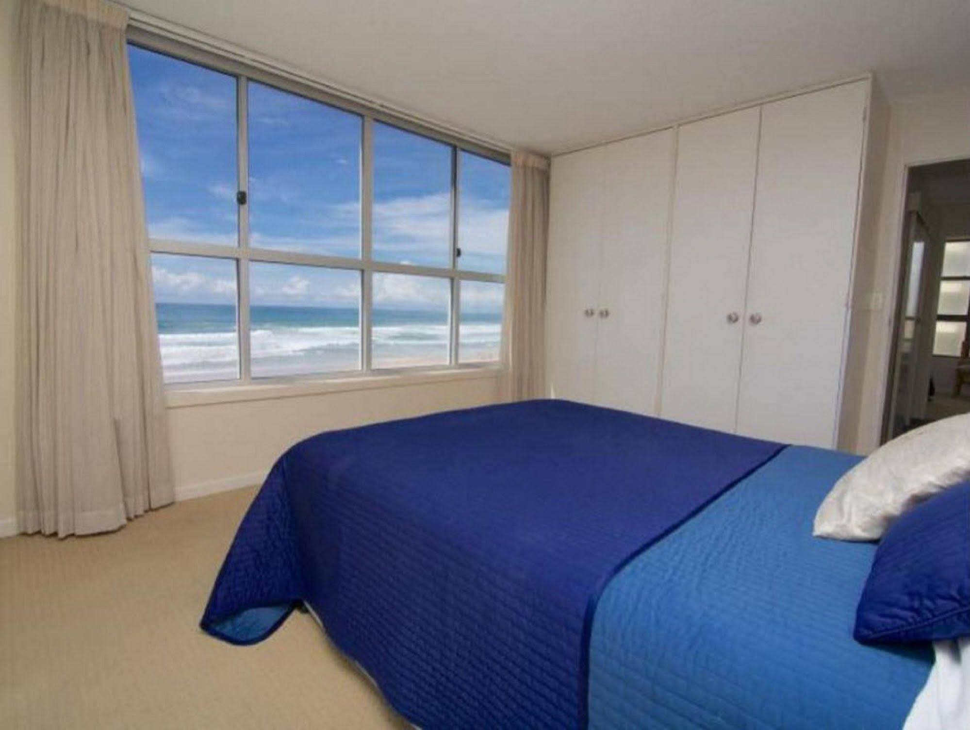 President Holiday Apartments - Absolute Beachfront Gold Coast Luaran gambar
