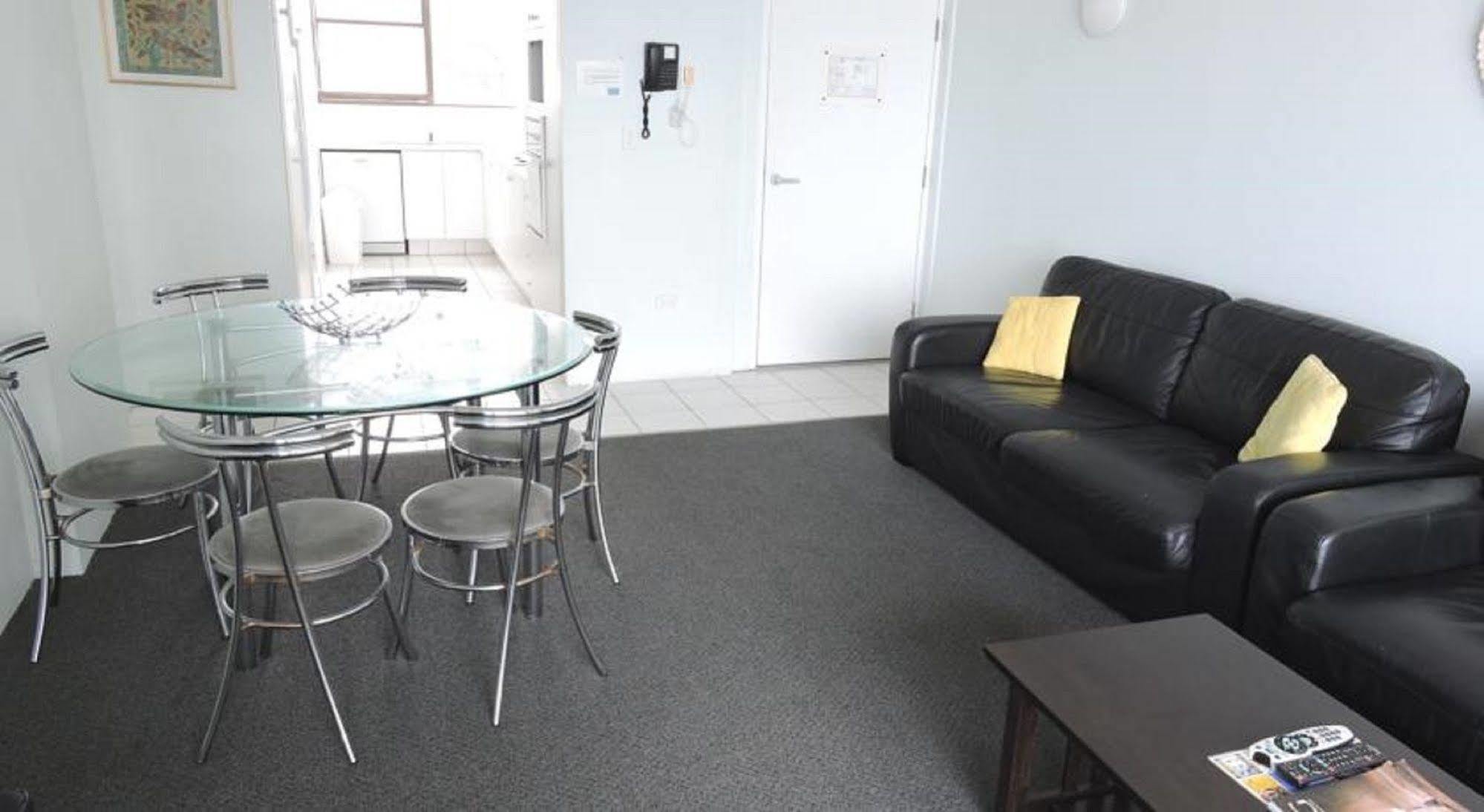 President Holiday Apartments - Absolute Beachfront Gold Coast Luaran gambar