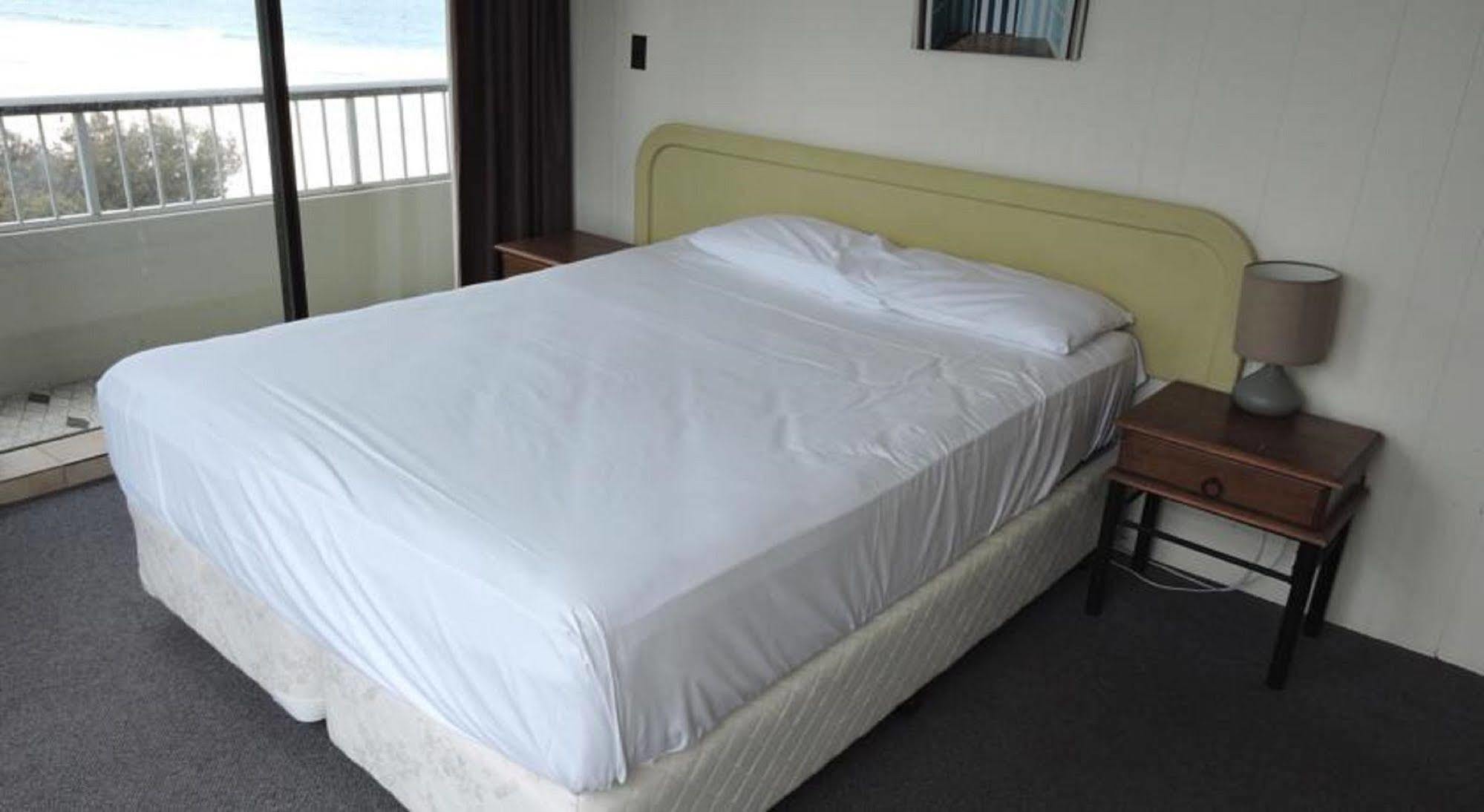President Holiday Apartments - Absolute Beachfront Gold Coast Luaran gambar